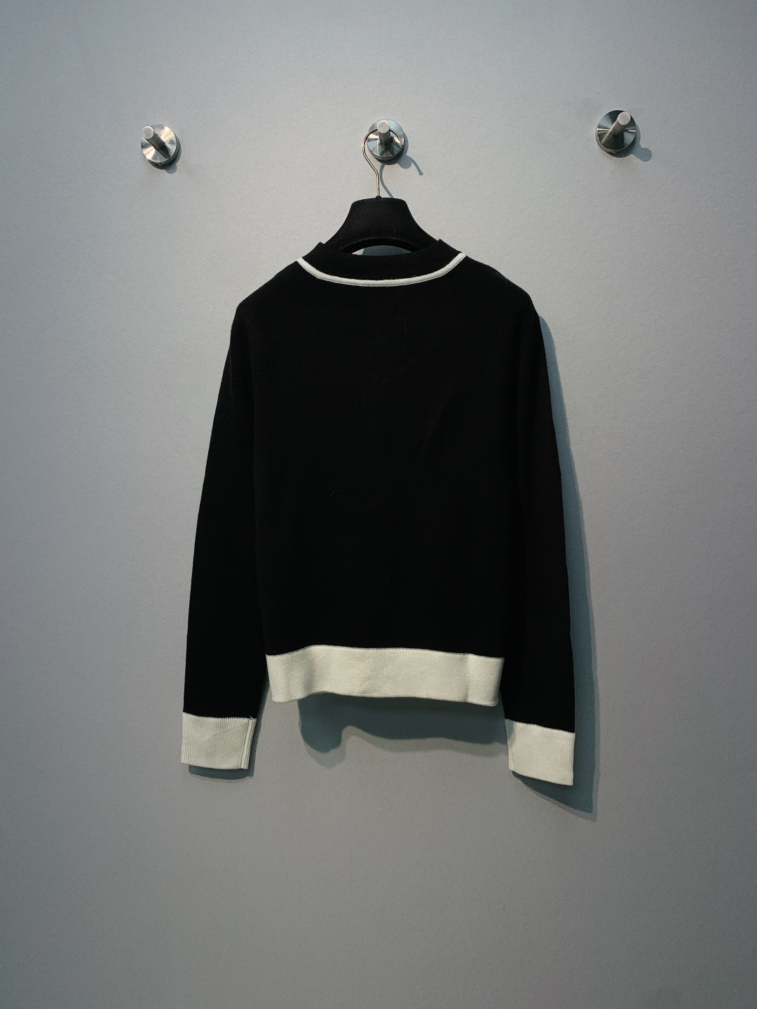 CHANEL 26S CARDIGAN JACKET 672