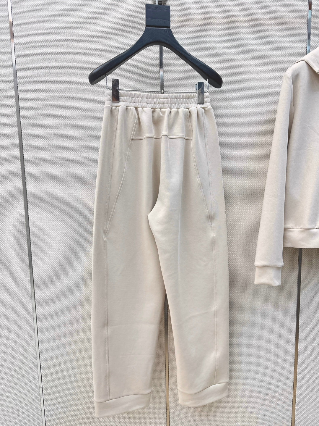 MONCLER 26S JACKET AND SWEATPANTS SET 494