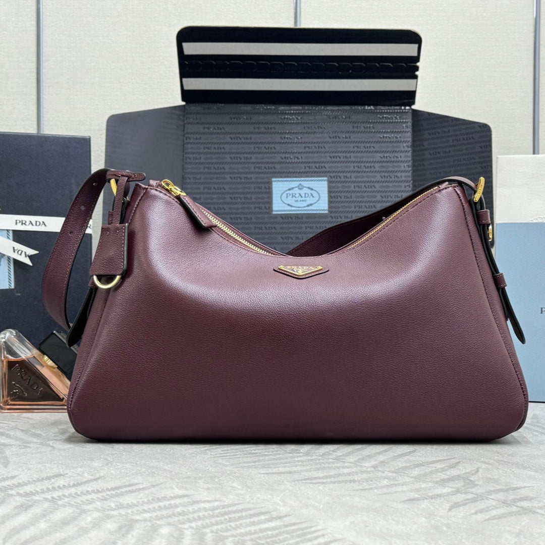 PRADA 25S AIMEE MEDIUM SHOULDER BAG 39 IN BURGUNDY CALFSKIN