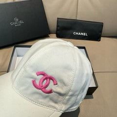 WHITE BASEBALL CAP WITH PINK LOGO IN COTTON 672798