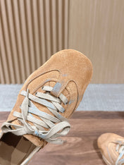DIOR 26S LOW TOP SNEAKERS IN BEIGE SUEDE WITH LIGHT GREY LACES