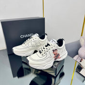 TRAINERS SNEAKER IN WHITE CALFSKIN WITH STICKER 238623