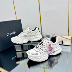 TRAINERS SNEAKER IN WHITE CALFSKIN WITH STICKER 238627