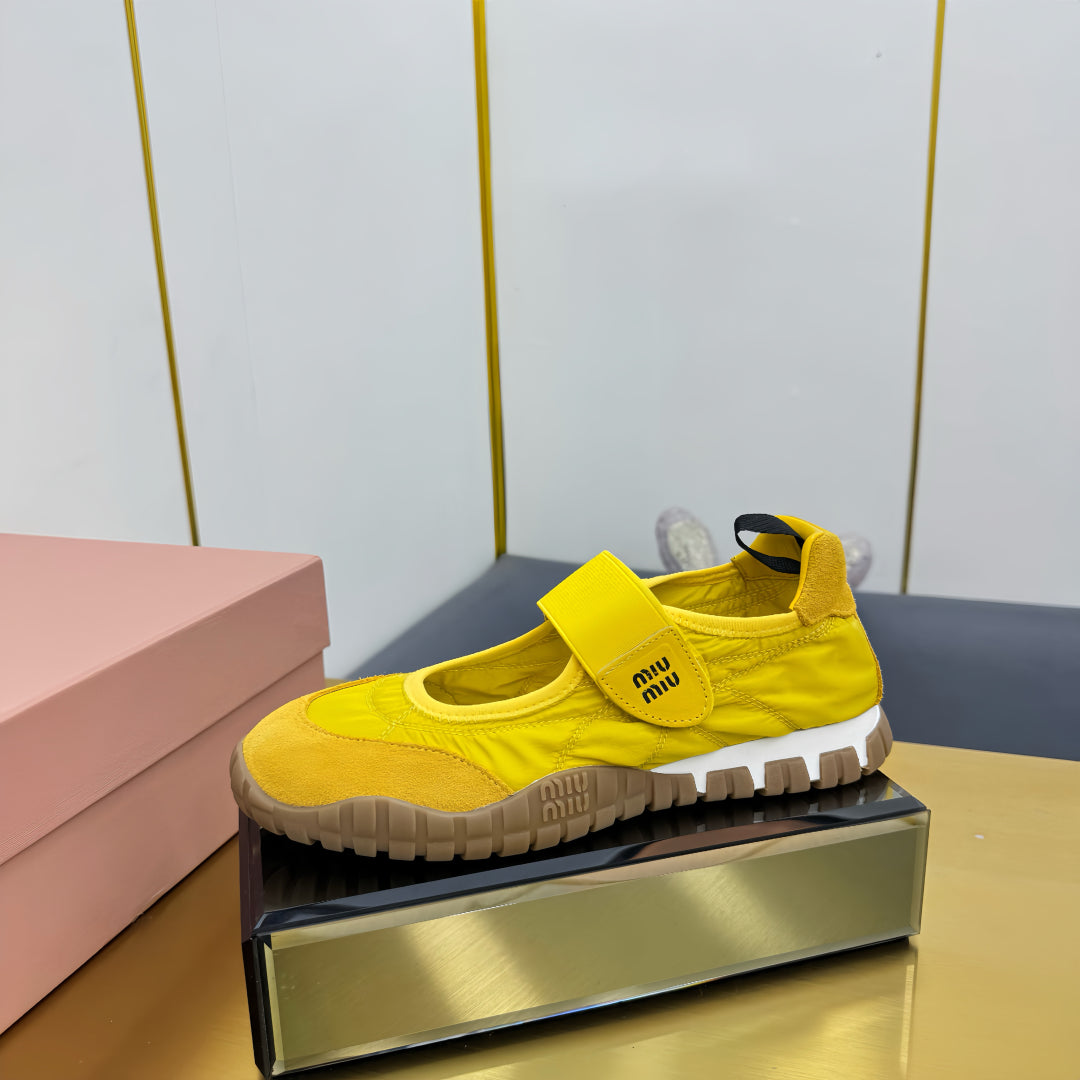 BALLERINAS SHOES IN YELLOW TYRE TECHNICAL FABRIC AND SUEDE