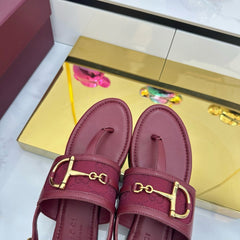 GG FLAT THONG SANDALS WITH ANKLE STRAP IN RED LAMBSKIN AND FABRIC