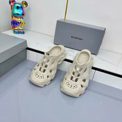 BALENCIAGA 25S POOL CROCS SLIDE IN LIGHT BEIGE SYNTHETIC RUBBER