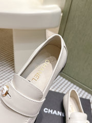CHANEL 25S GODDESS FLAT LOAFERS IN WHITE CALFSKIN GOLD HARDWARE