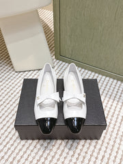 CHANEL 25S MARY JANE BALLET FLATS IN WHITE LAMBSKIN BLACK PATENT CAP TOE WITH BOW