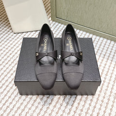 CHANEL 25S MARY JANE BALLET FLATS IN BLACK SILK WITH BOW