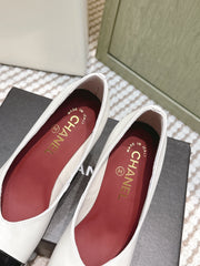 CHANEL 25S SQUARE-TOE HIGH HEELS 90MM IN WHITE AND BLACK CALFSKIN