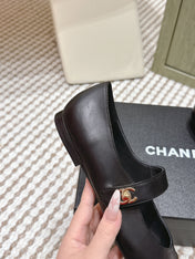 CHANEL 25S MARY JANE FLAT IN BLACK LAMBSKIN WITH YELLOW CAP TOE GOLD HARDWARE