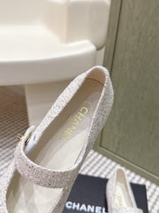 CHANEL 25S MARY JANE FLAT IN WHITE TWEED WITH BLACK CAP TOE GOLD HARDWARE