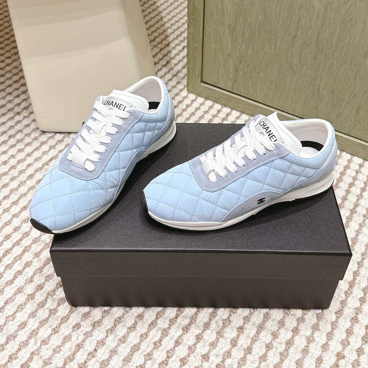 CHANEL 25S SNEAKERS IN LIGHT BLUE CALFSKIN AND SUEDE