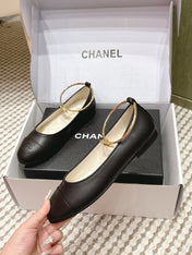 CHANEL 25S BALLERINA SHOES IN BLACK CALFSKIN GOLD HARDWARE