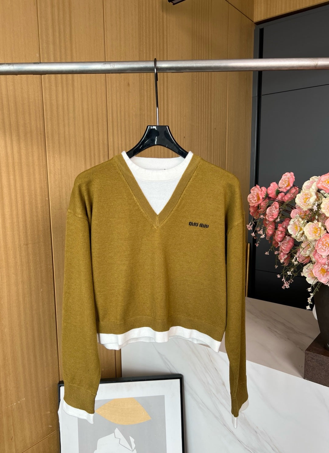 MIUMIU KNIT SWEATER STYLE 174