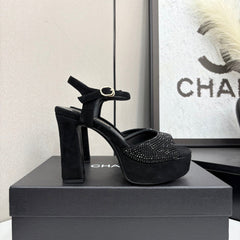 CC HEEL SANDAL 25S IN BLACK SUEDE WITH CRYSTAL