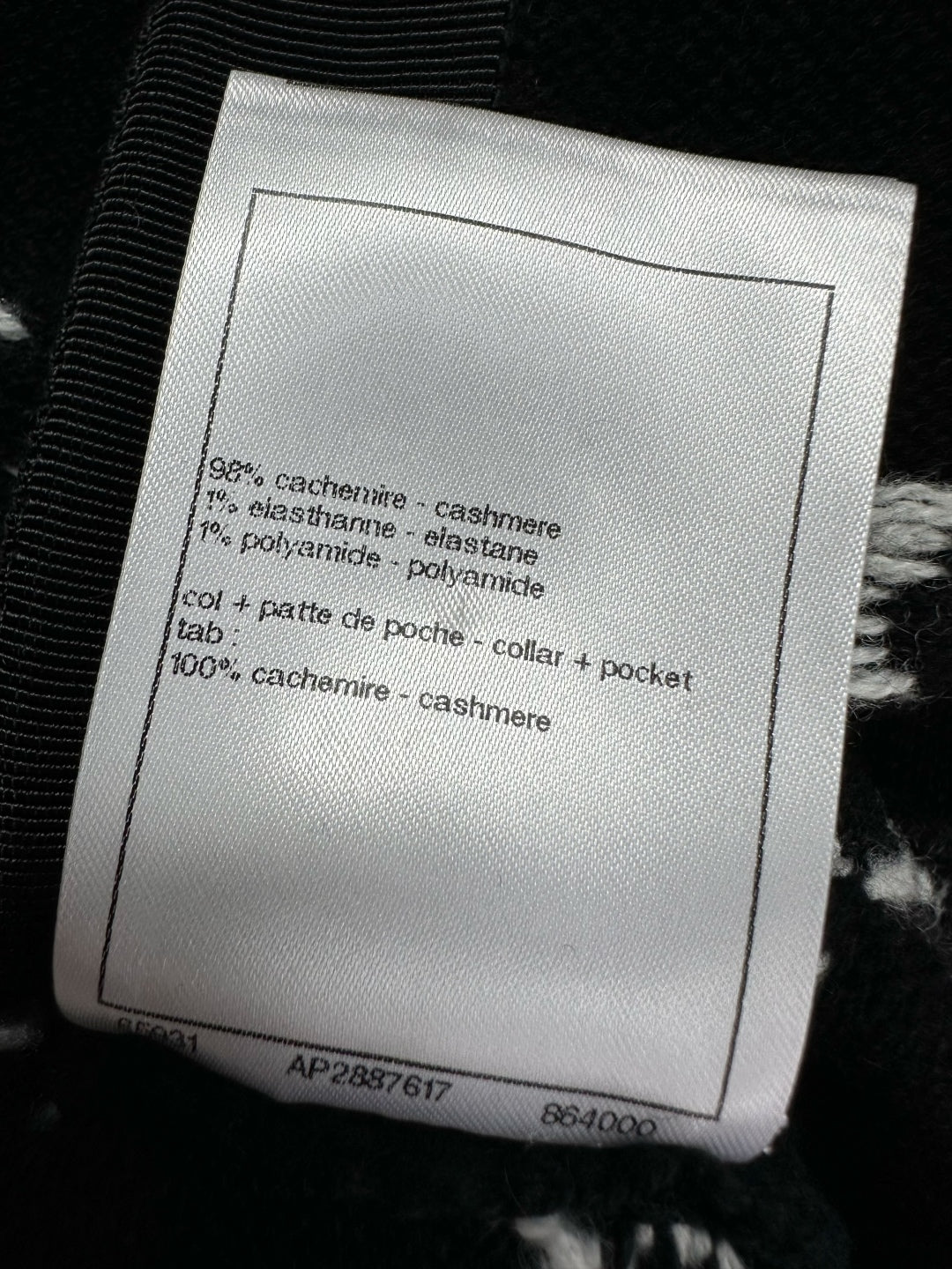 CHANEL CARDIGAN STYLE 100