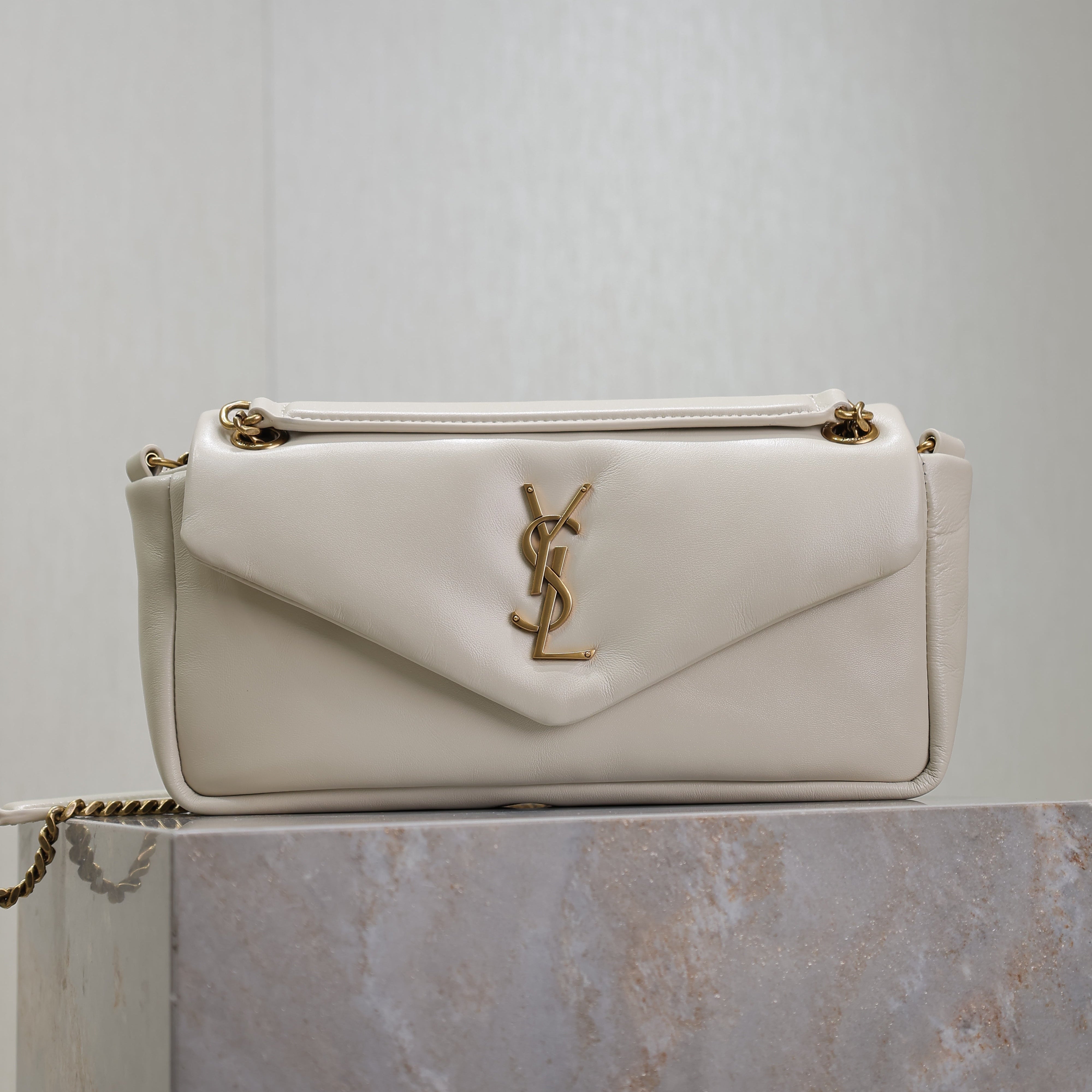 YSL 25S CALYPSO HANDBAG 26 IN IVORY LAMBSKIN GOLD HARDWARE