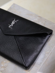 YSL 25S CASSANDRE LARGE ENVELOPE POUCH 29 IN BLACK CALFSKIN GRAY HARDWRE