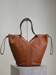 YSL 25S Y LARGE HOBO 50 IN CARAMEL CALFSKIN GOLD HARDWARE