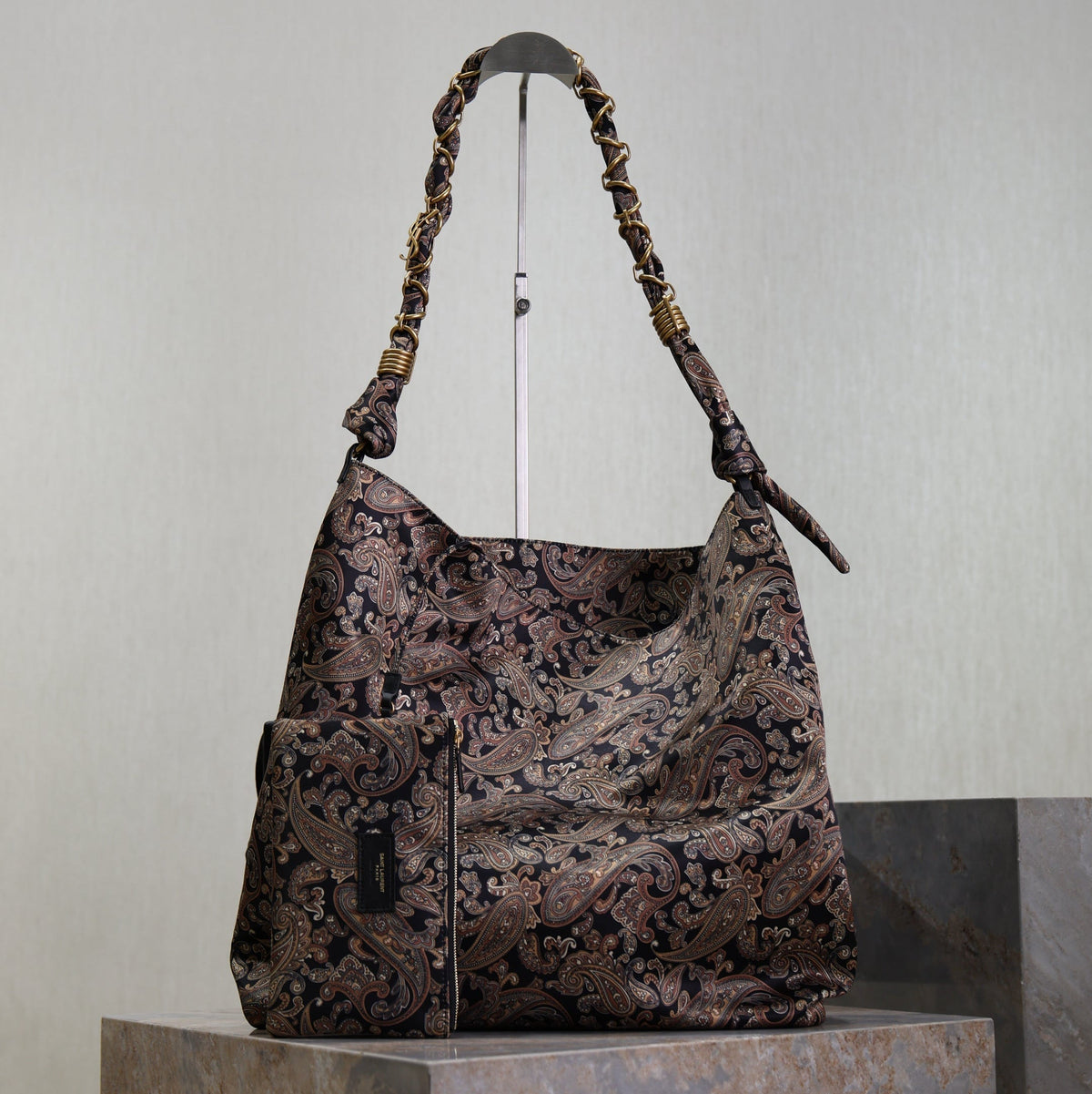 YSL 25S AMALIA 50 IN NAVY MULTICOLOR  SILK TWILL GOLD HARDWARE