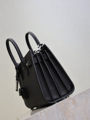 YSL 25S SAC DE JOUR MM 26 IN BLACK GRAINED CALFSKIN SILVER HARDWRE