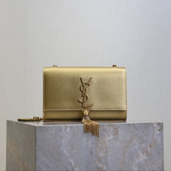YSL 25S KATE TASSEL 20 IN GOLD METALLIC CALFSKIN GOLD HARDWARE
