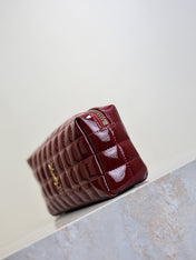 YSL 25S CASSANDRE MATELASSÉ CARRÉ POUCH ON CHAIN 18 IN DARK RED WINE SHINY CALFSKIN