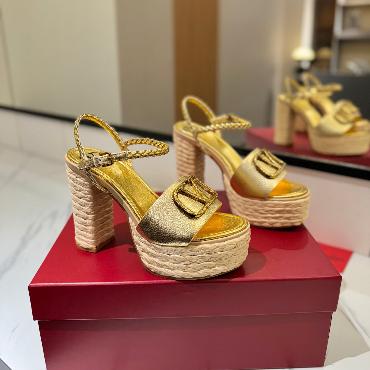 VLTN ESPADRILLE WEDGE SANDALS 25S 115 MM IN GOLD LAMBSKIN WITH GOLD HARDWARE