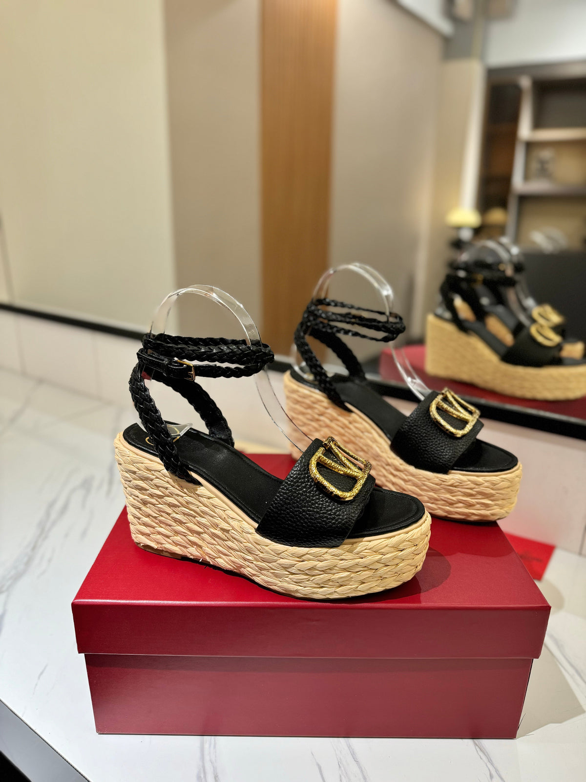 VLTN ESPADRILLE WEDGE SANDALS 25S 90 MM IN BLACK LAMBSKIN STYLE 2
