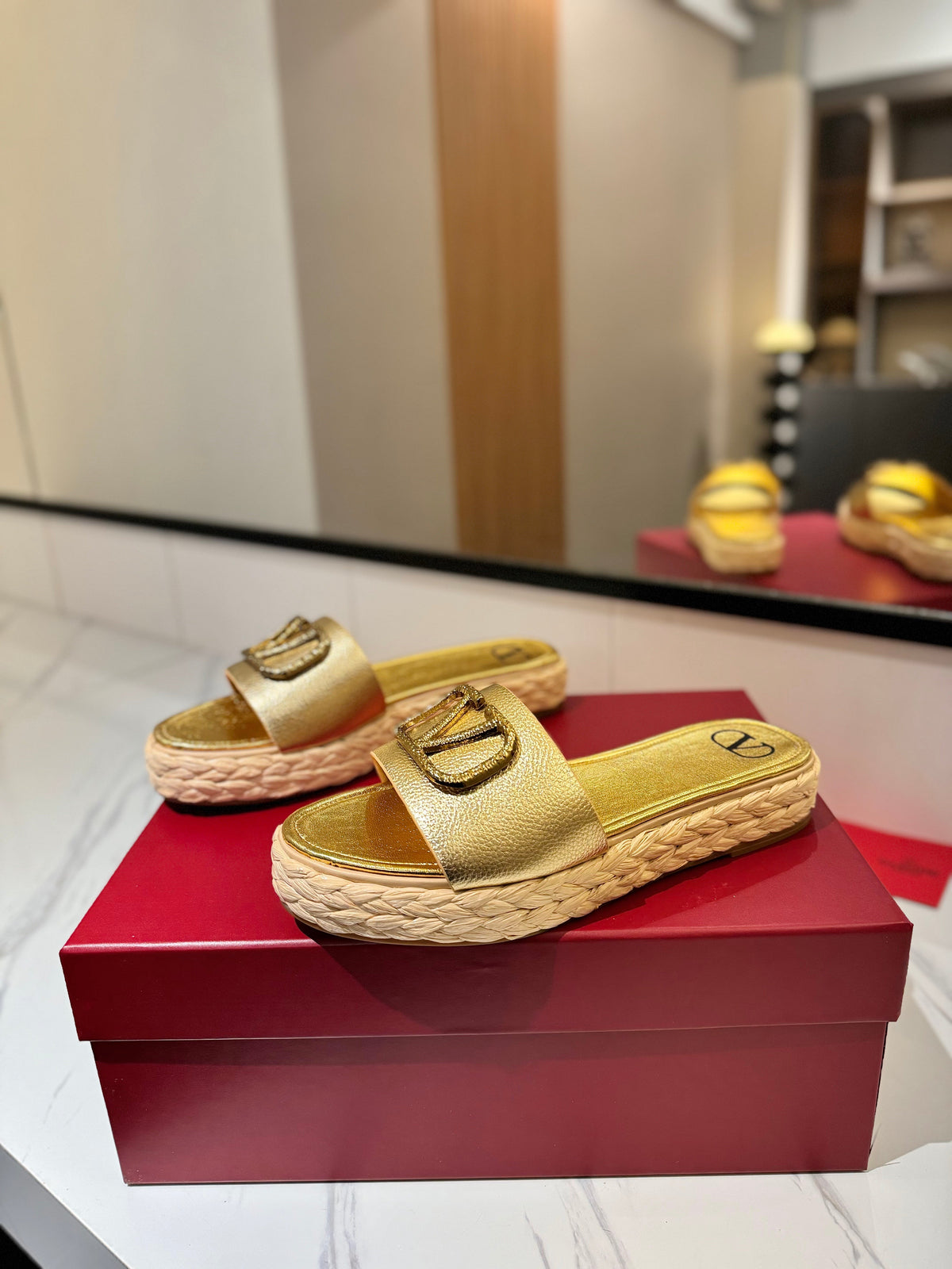 VLTN ESPADRILLE SLIDES 25S IN GOLD LAMBSKIN STYLE 1