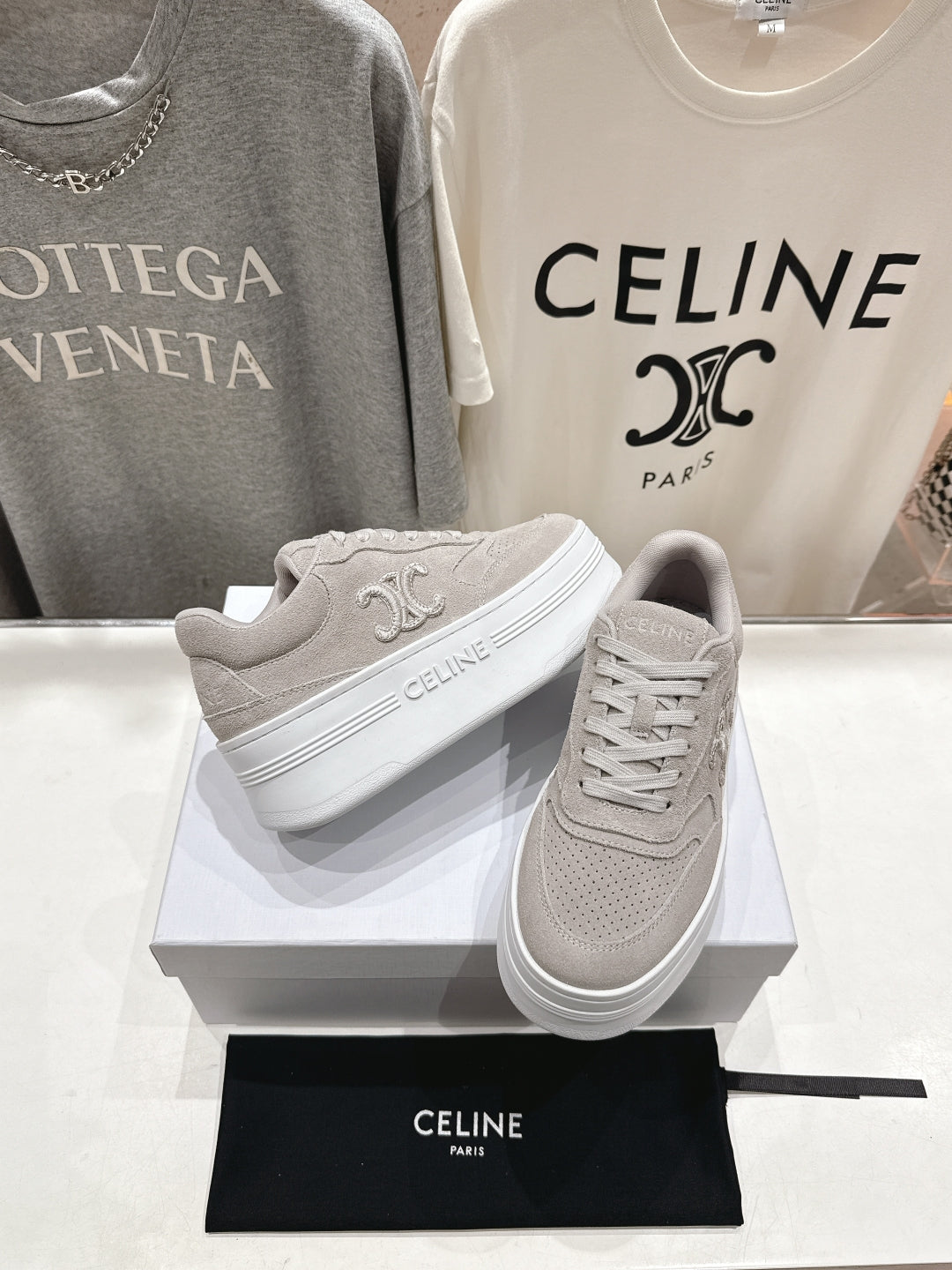 BLOCK SNEAKERS WITH EMBROIDERED TRIOMPHE IN MALIBU BEIGE SUEDE