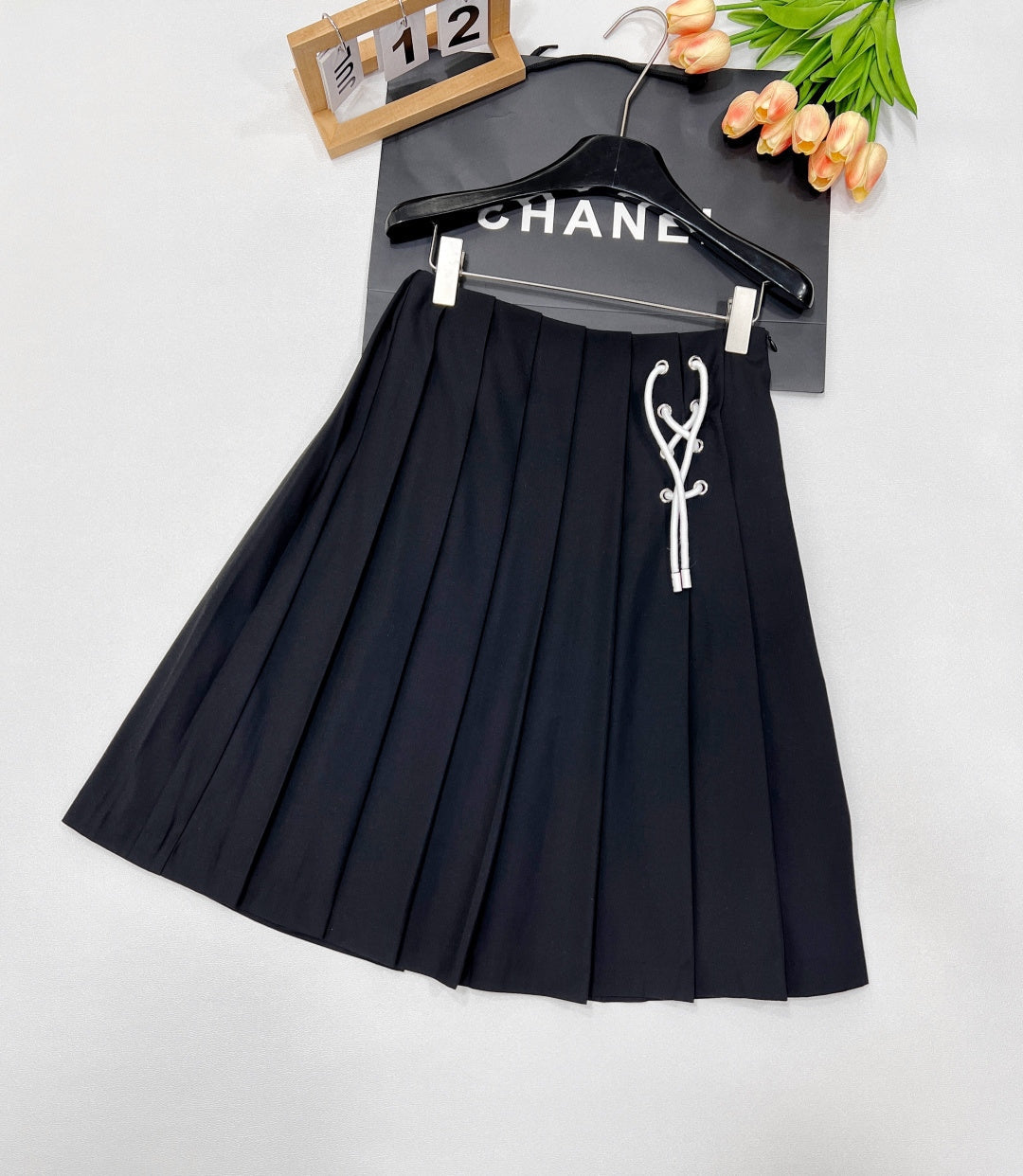 PRADA 25S PLEATED SKIRT 468