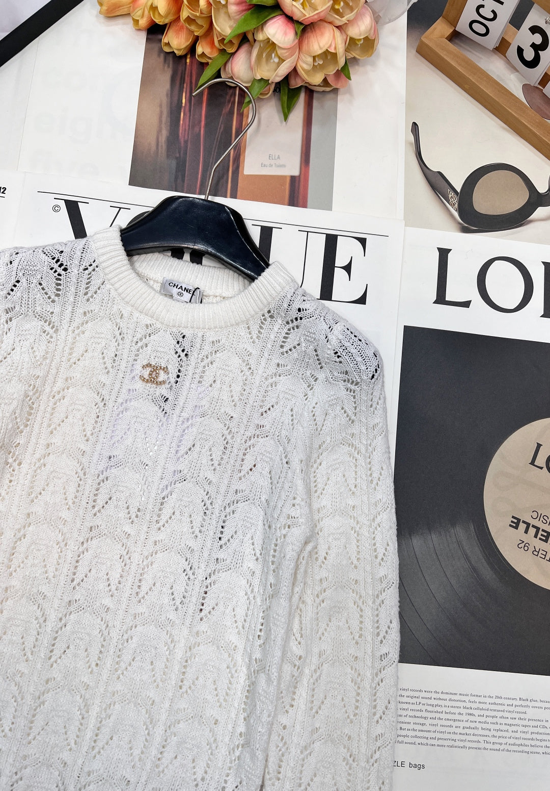 CHANEL 25S LONG-SLEEVE SWEATER 441