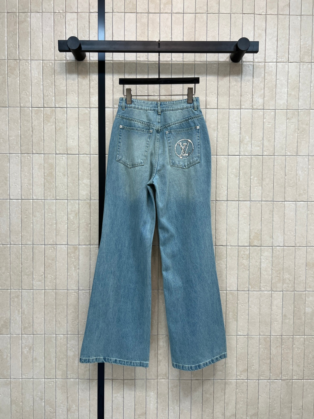 LV 25S FLARE JEANS 2767