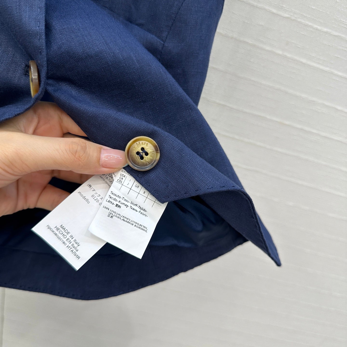 MAX MARA SLEEVELESS BLAZER 268179