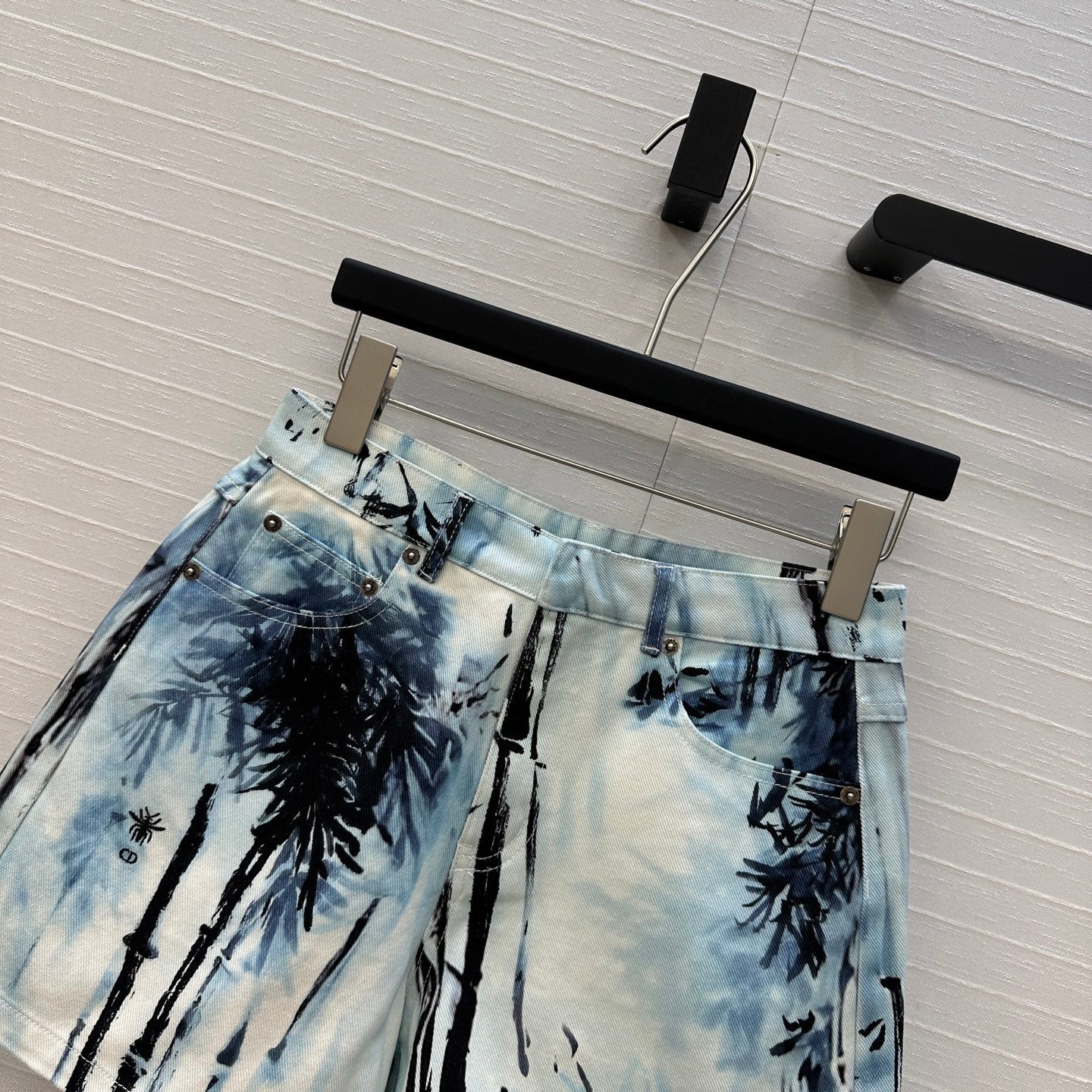 DIOR PRINTED DENIM SHORTS 268200