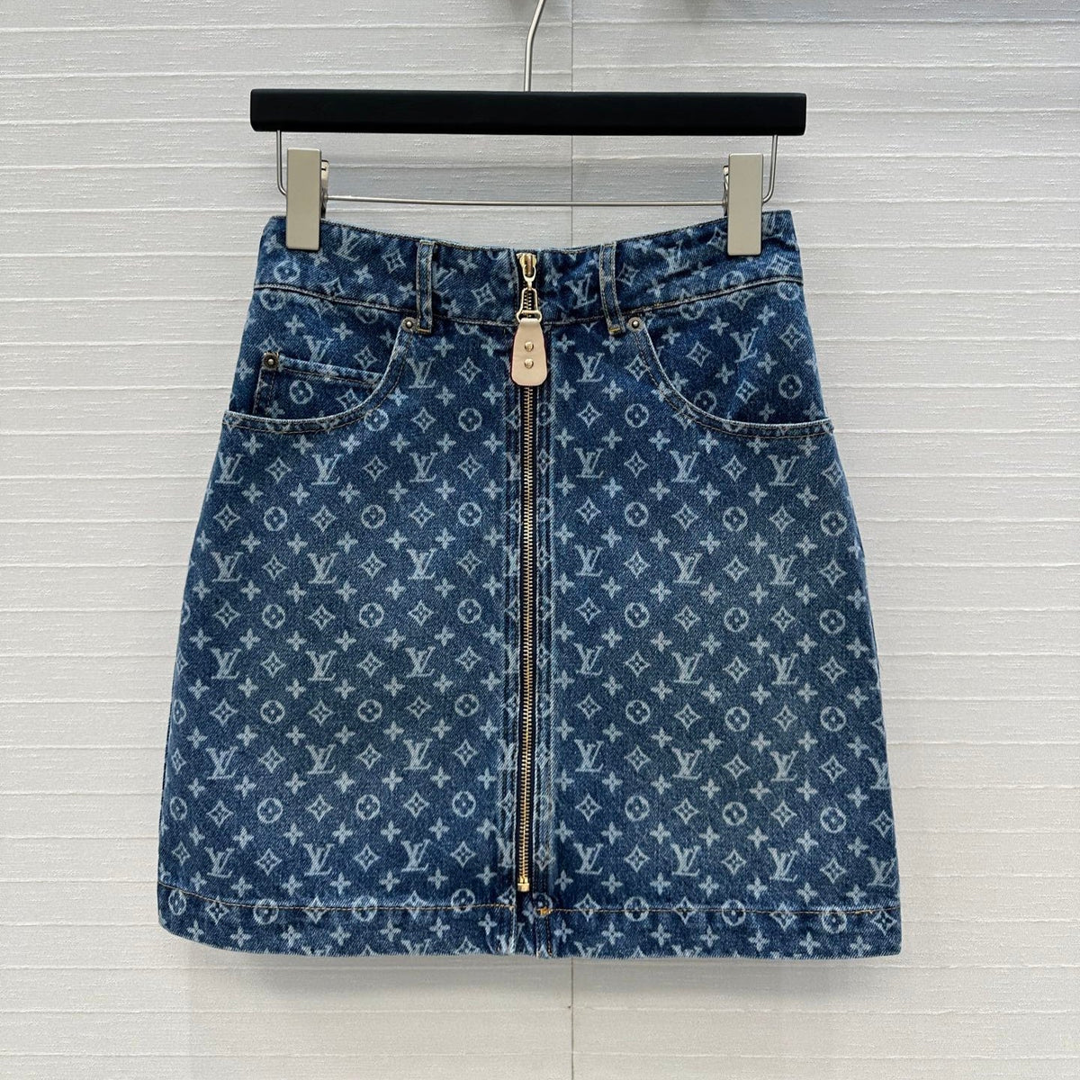 LOUIS VUITTON DENIM SKIRT WITH JACQUARD LOGO 276115