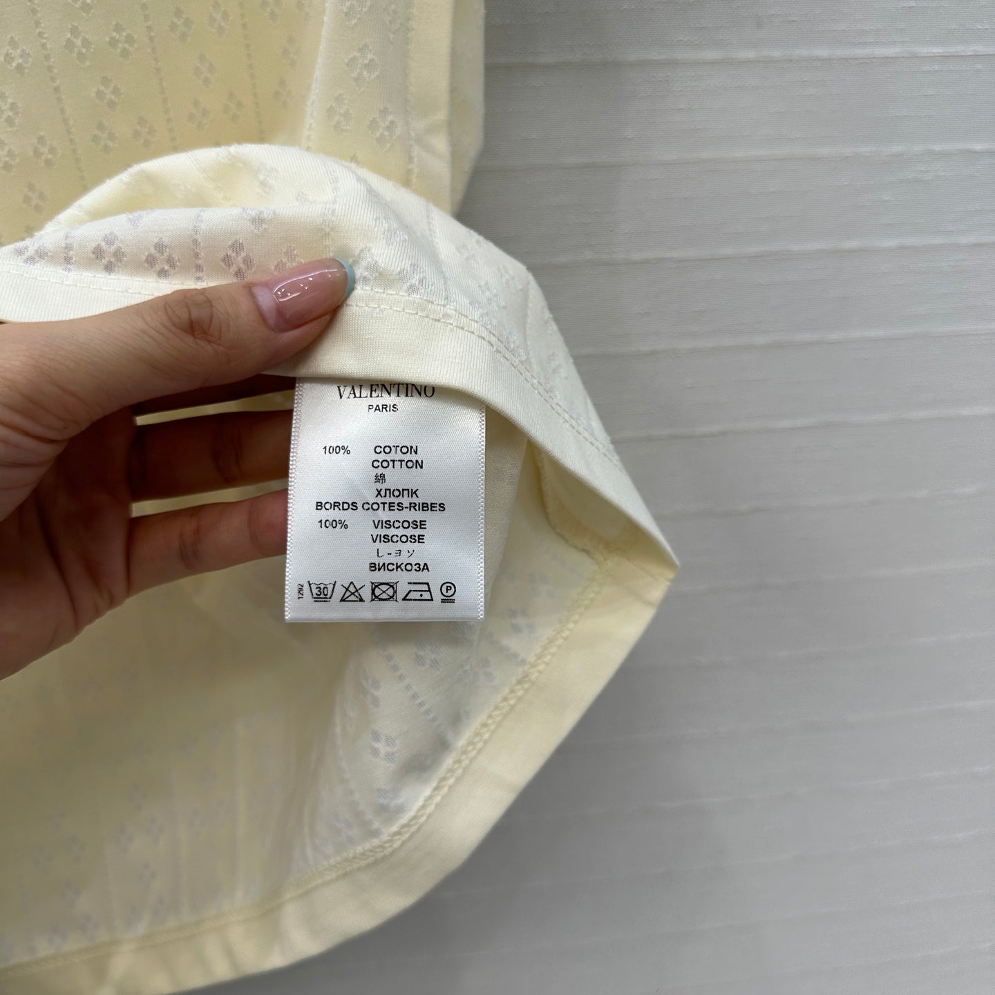 VALENTINO T-SHIRT WITH BOW COLLAR AND RHINESTONES 276158