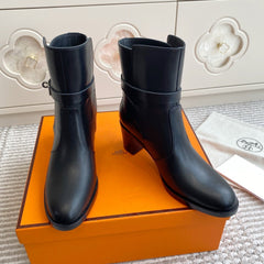 HM 25S FRENCHIE 50 ANKLE BOOT 50 MM IN BLACK LAMBSKIN WITH SILVER HARDWARE