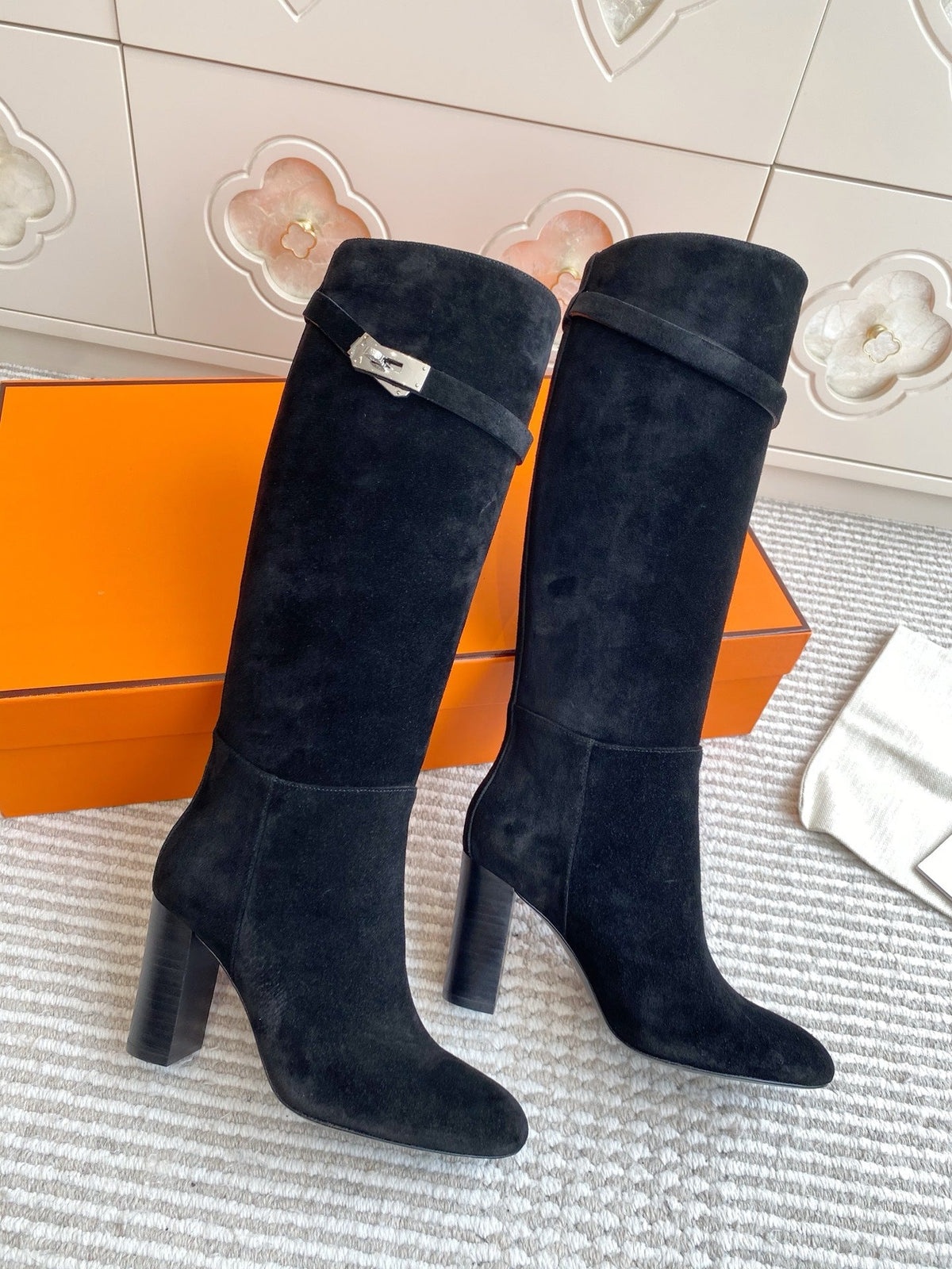 HM 25S TALL BOOTS 90 MM IN BLACK SUEDE