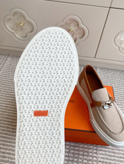 HM 25S SLIP-ON IN LIGHT BEIGE CANVAS AND BROWN LAMBSKIN WITH SILVER HARDWARE