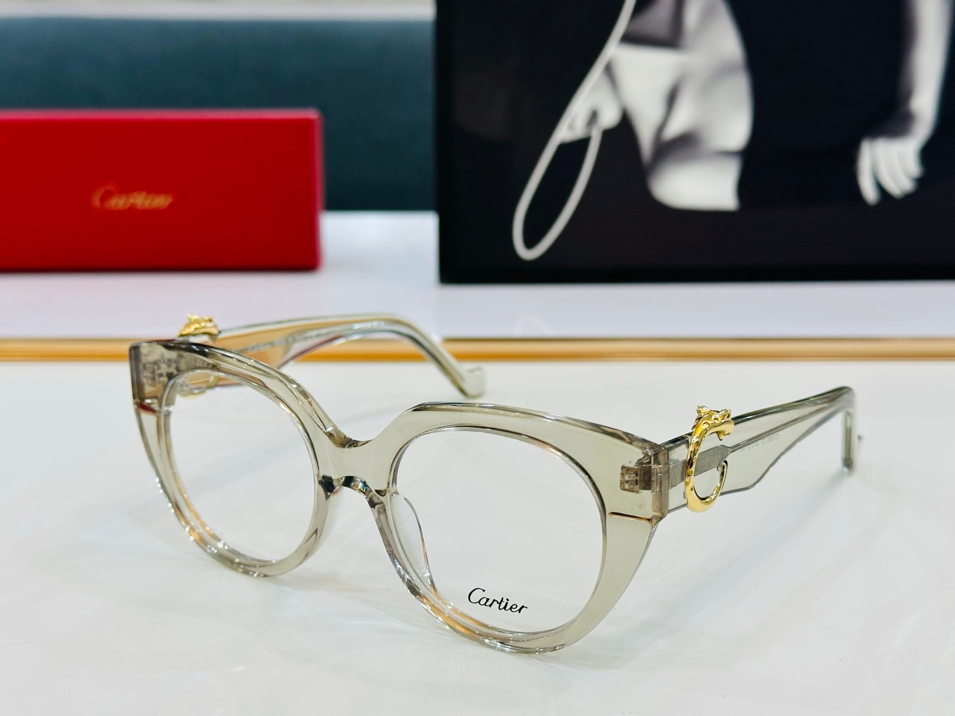 PANTHÈRE ROUND FRAME SUNGLASSES 578200 IN ACETATE