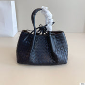 SMALL PINACOTECA TOTE BAG 25 IN BLACK CALFSKIN