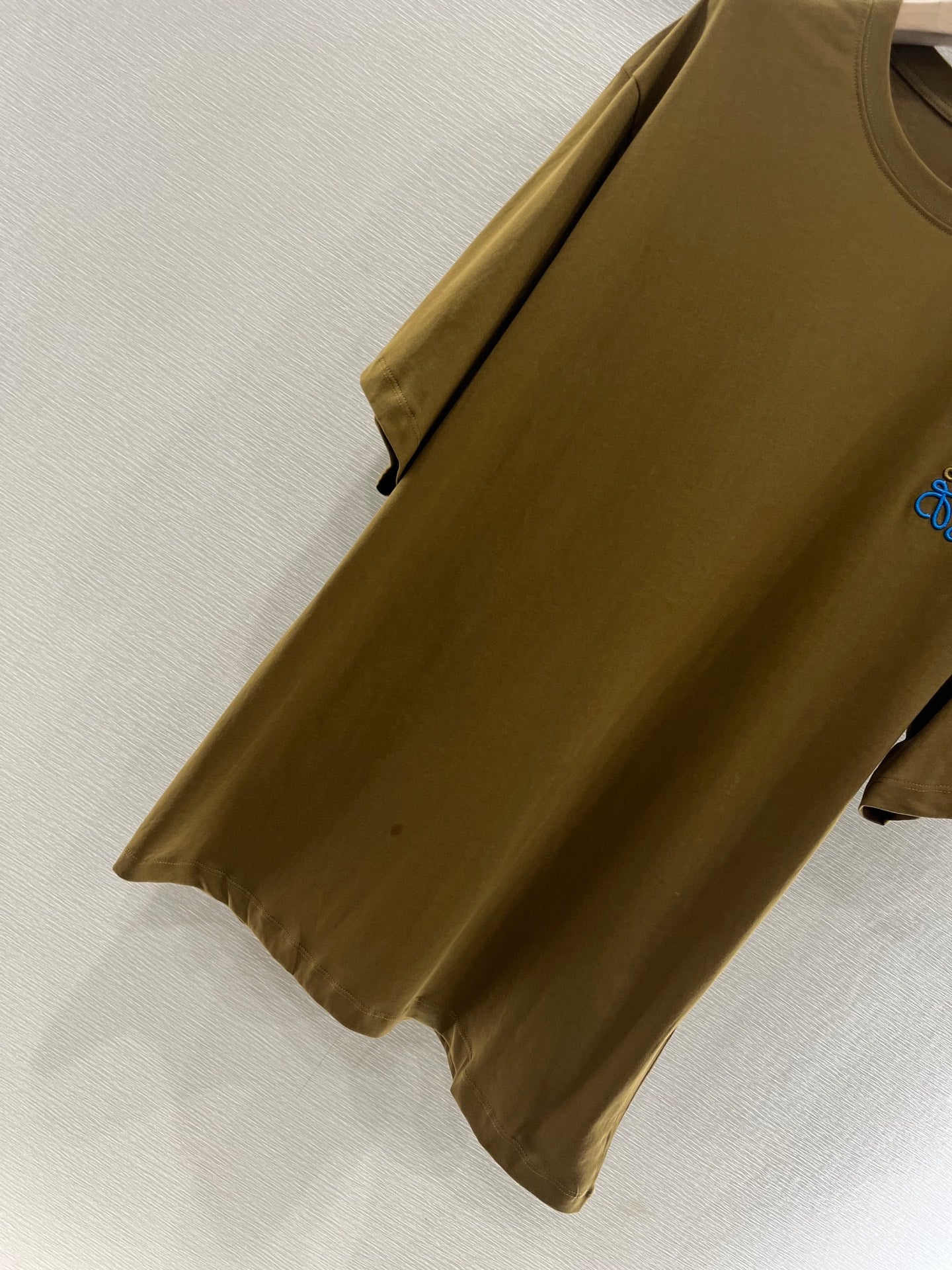 LOEWE BROWN T-SHIRT WITH EMBROIDERED LOGO