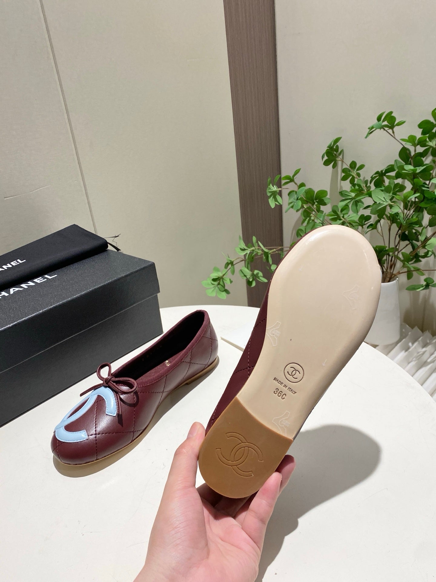 CHANEL 26S FLATS IN DARK RED LAMBSKIN WITH BOW