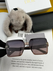 MONTAIGNE SUNGLASS CD6251 IN ACETATE