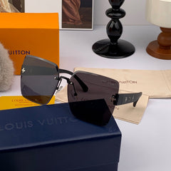 SQUARE SUNGLASSES L5970 IN BLACK ACETATE