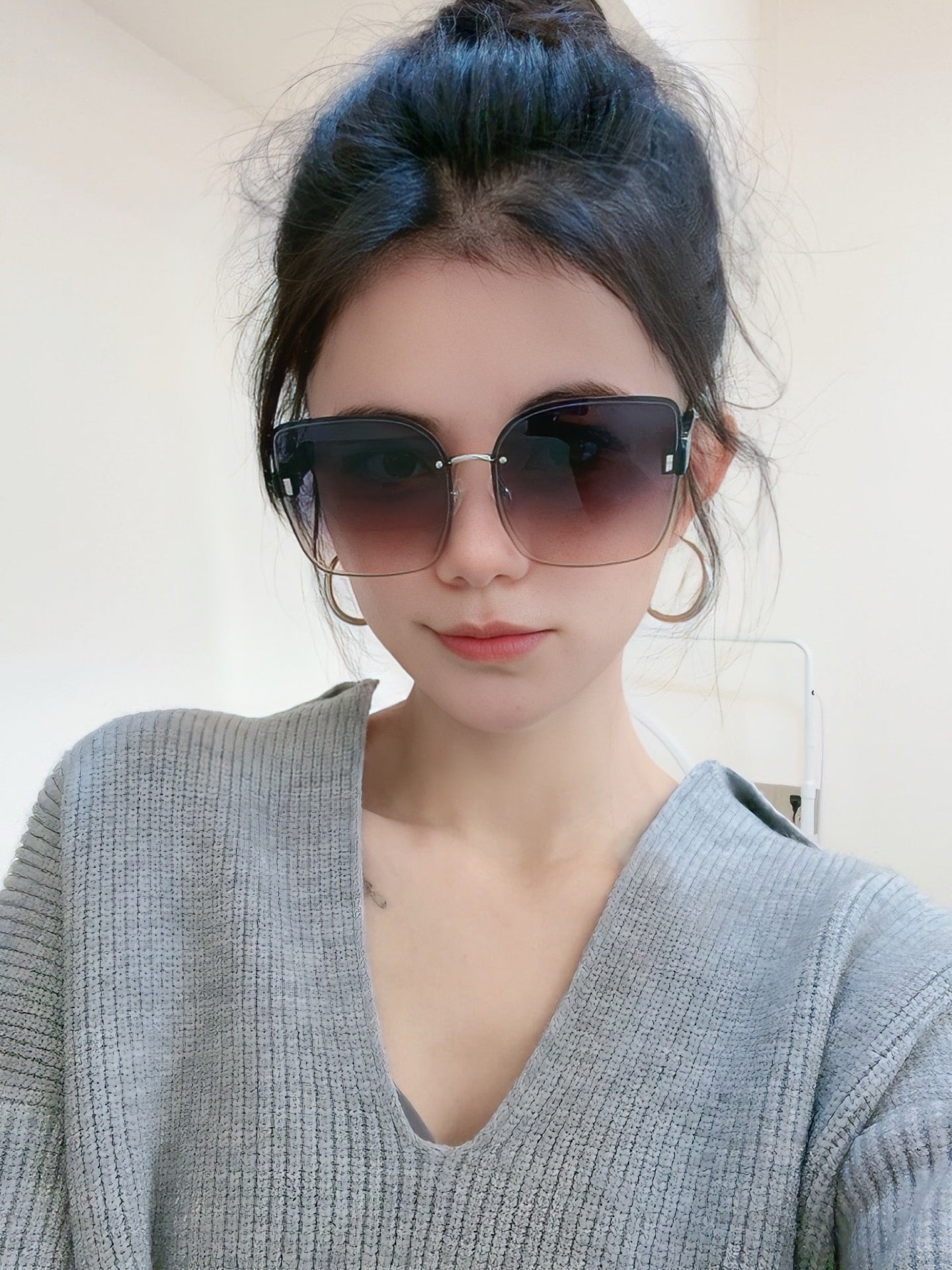 SIGNATURE SUNGLASS 575718 IN ACETATE