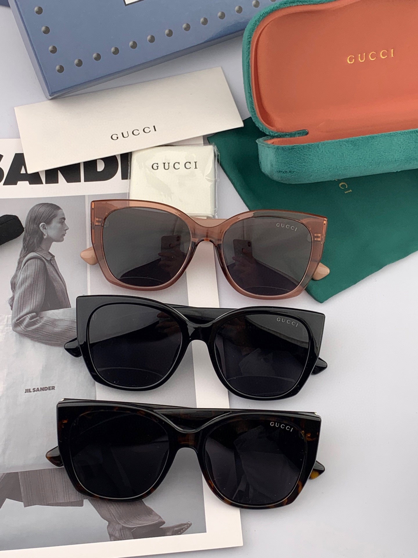 BUTTERFLY FRAME SUNGLASSES G9317 IN ACETATE